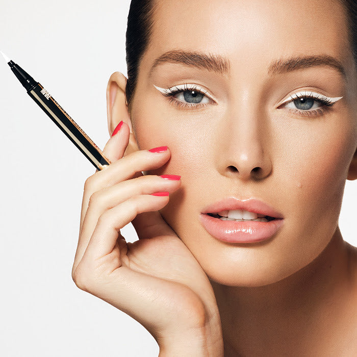 graphic eyeliner trend