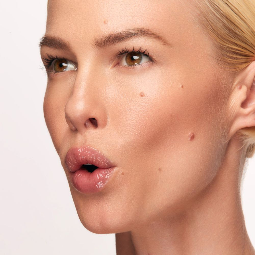 Precision Contouring For More Sculpted Cheekbones - MAKE Beauty