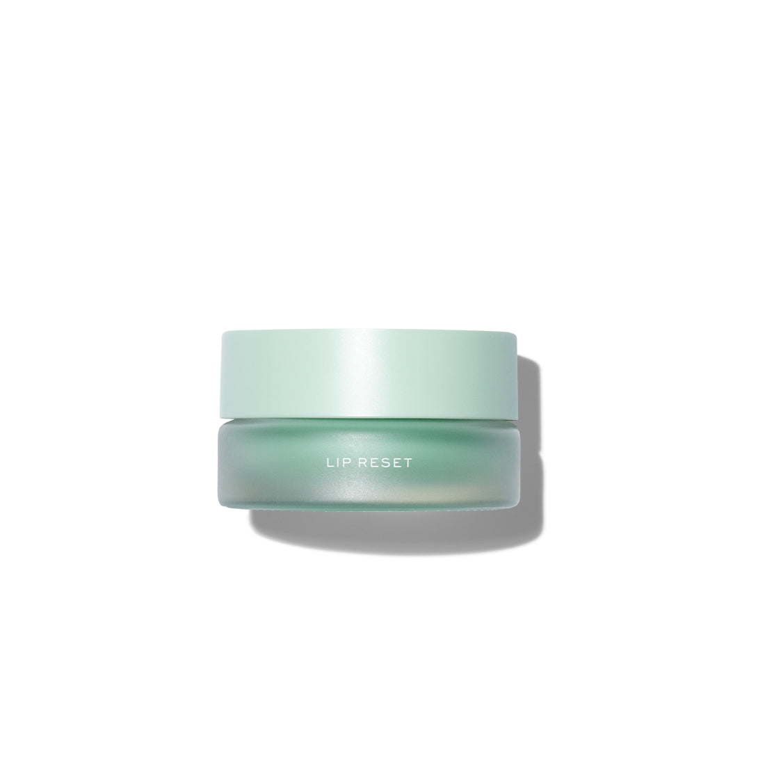 Overnight Lip Mask is available in 7 Shades.