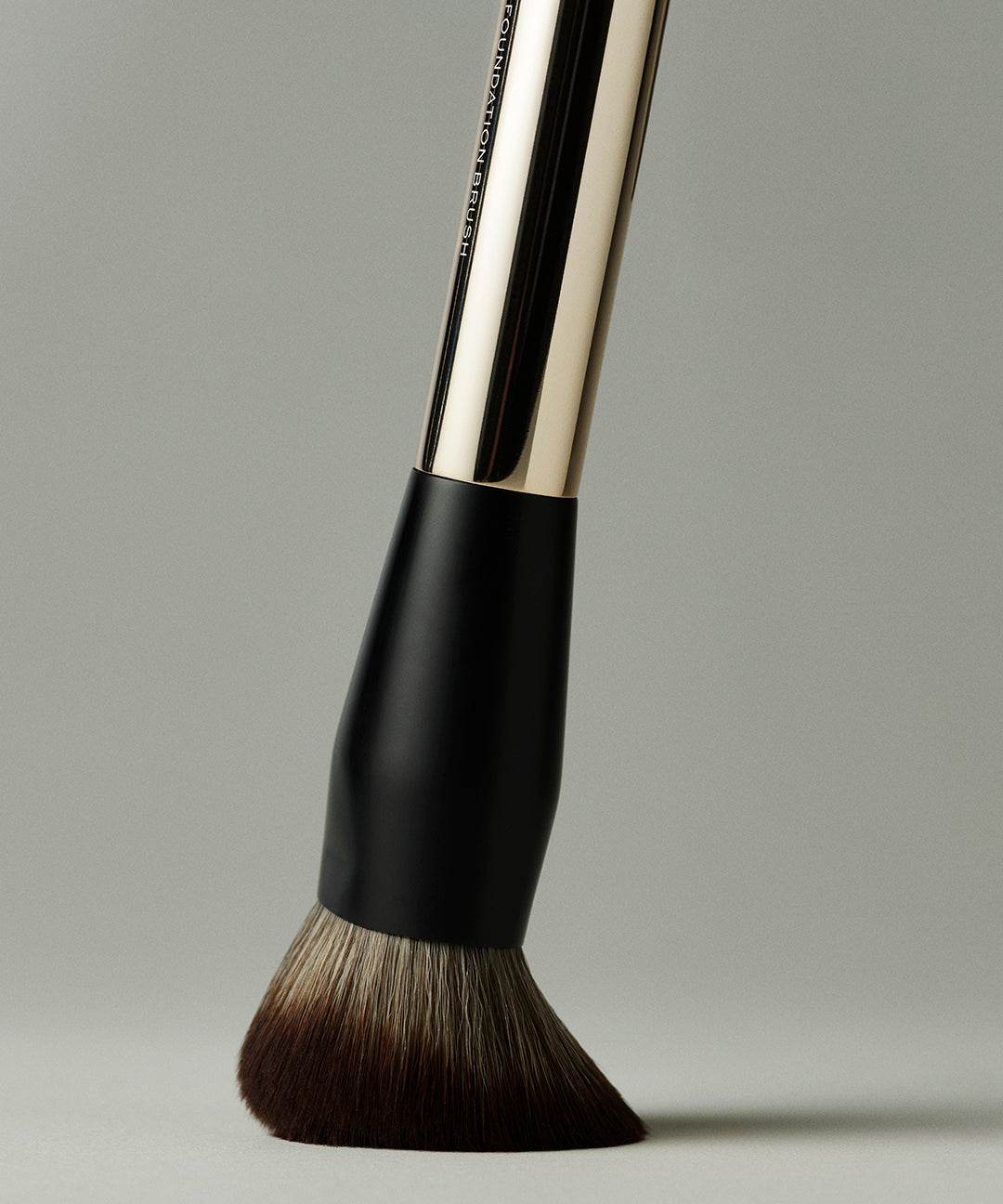 foundation brush for blending