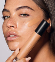 Diffusion Dew Skin Tint in Honey 07