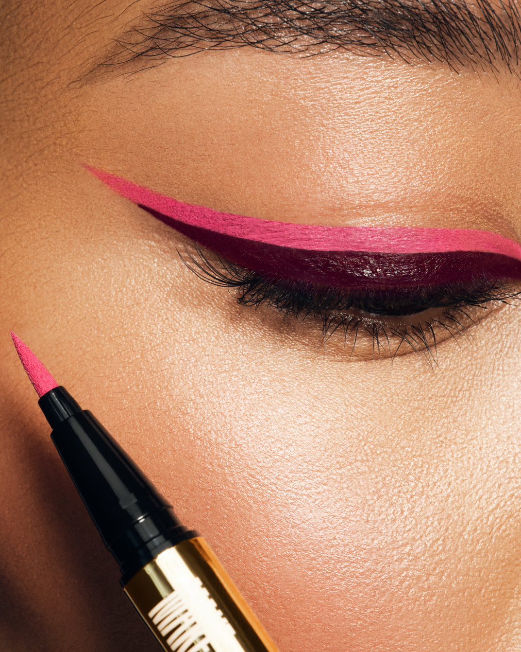 Liquid Line Felt-Tip Eyeliner - MAKE Beauty