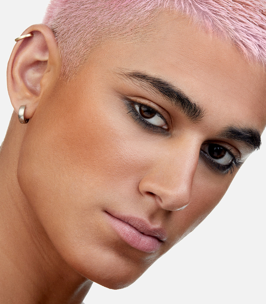 Christian Wears Skin Mimetic Microsuede Bronzer in Dune