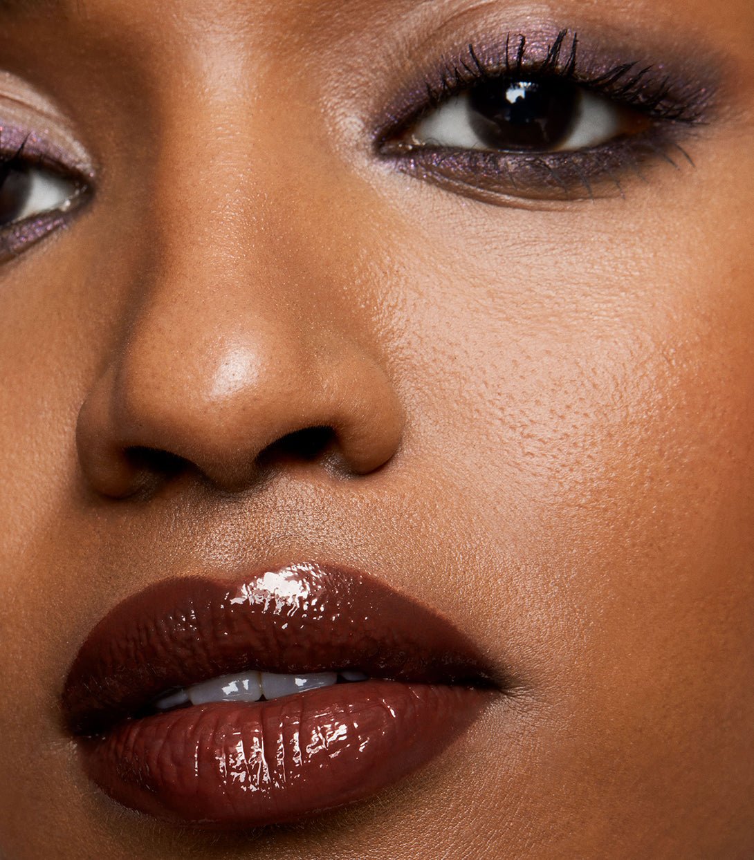 model wearing serum balm intense in milky way | Sabrin wears Serum Balm Intense in Milky Way